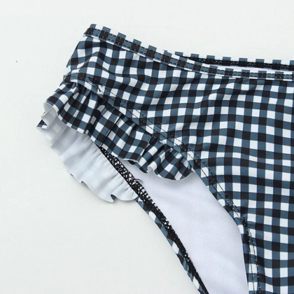 LAST CALL!🖤Black Plaid🖤 Ruffled 2-Piece Bikini - Picture 9 of 11